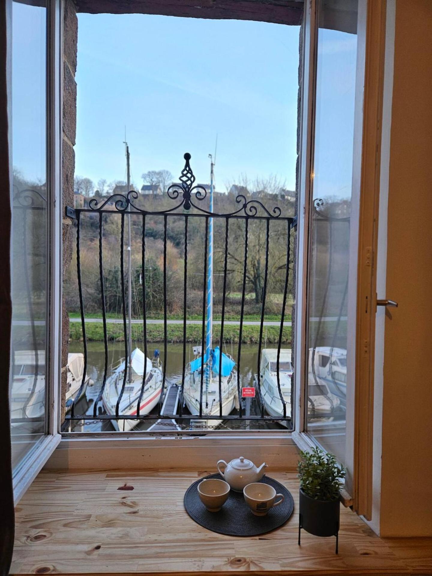 Apartamento Balade Sur Le Port Dinan Exterior foto